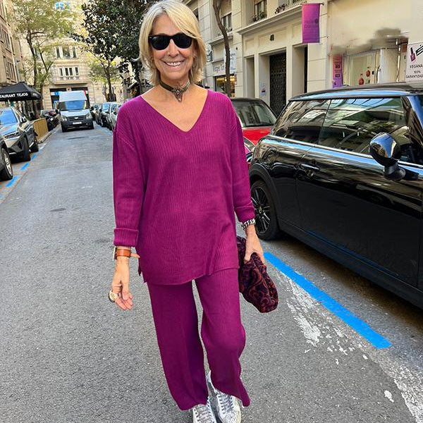 πV-Neck Top & Wide-Leg Pants 2-Piece Set