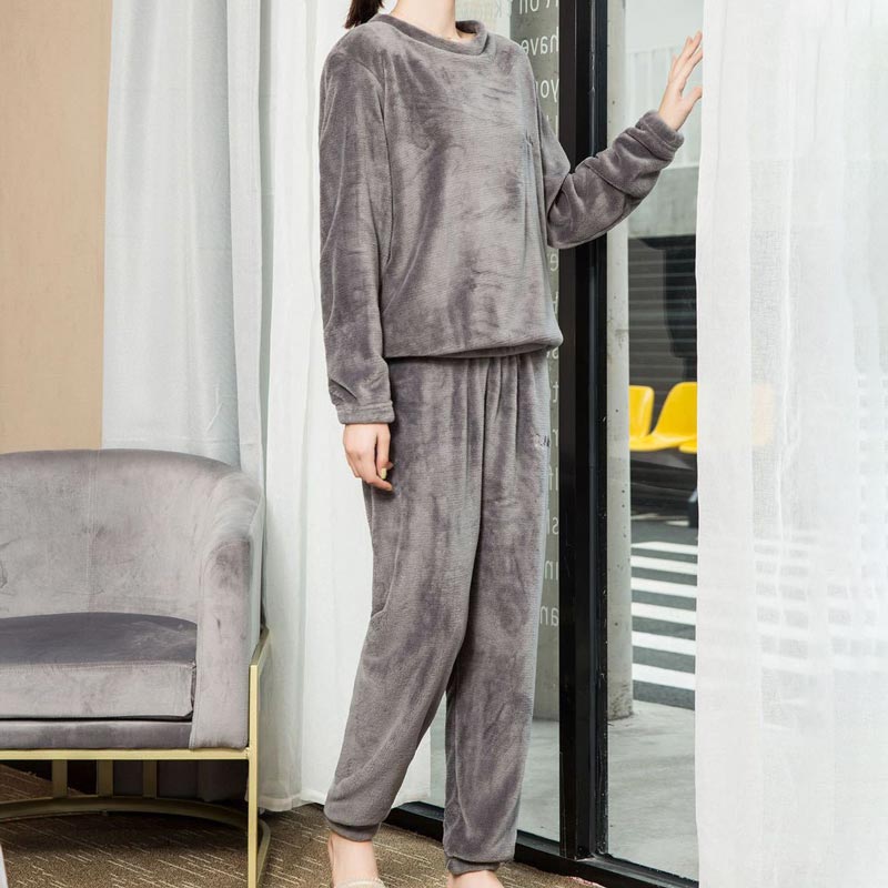 🔥Early Black Friday Sale:50% OFF🔥Women’s Loose Warm Coral Plush Pajamas Set