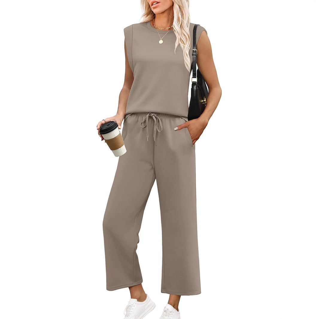 💕2025 Hot Sale 50% OFF🔥2025 New Women's Sleeveless Top & Wide-Leg Pants 2-Piece Set