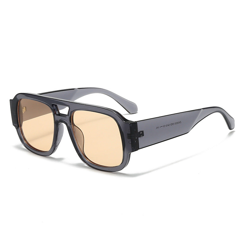 Stylish Aviator Sunglasses with UV Protection