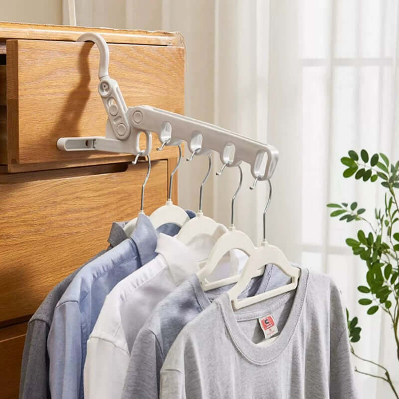🔥Buy 1 Get 1 Free🎁 Portable Foldable Clothes Hanger