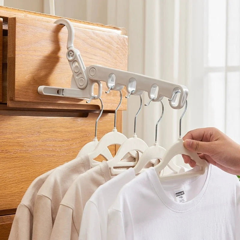 🔥Buy 1 Get 1 Free🎁 Portable Foldable Clothes Hanger