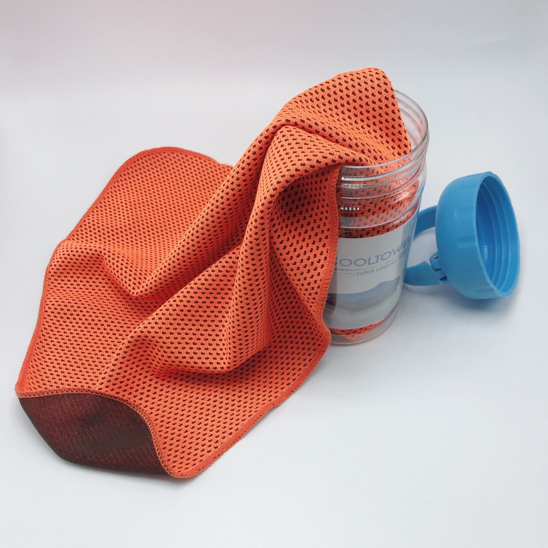 ⏰Last Day Buy 1 Get 1 Free❄💦Cold Sweat Towel You Can Use Anywhere, Anytime! Reusable Soft Absorbent Cooling Portable