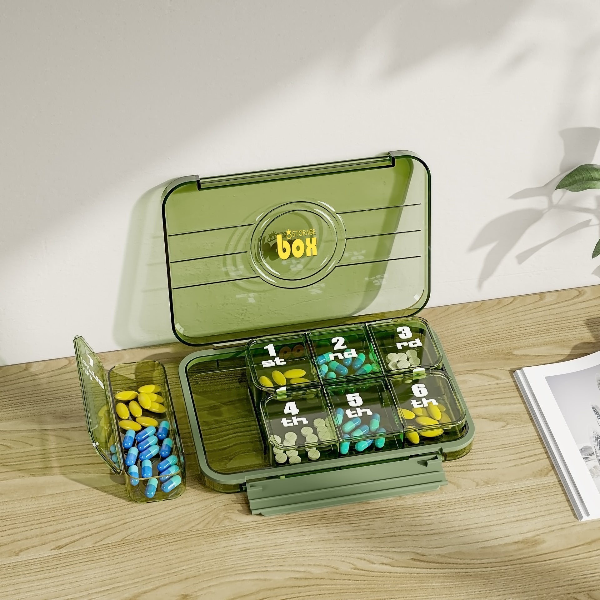 🌟Thoughtful Gift🎁Small Portable Medicine Cabinet