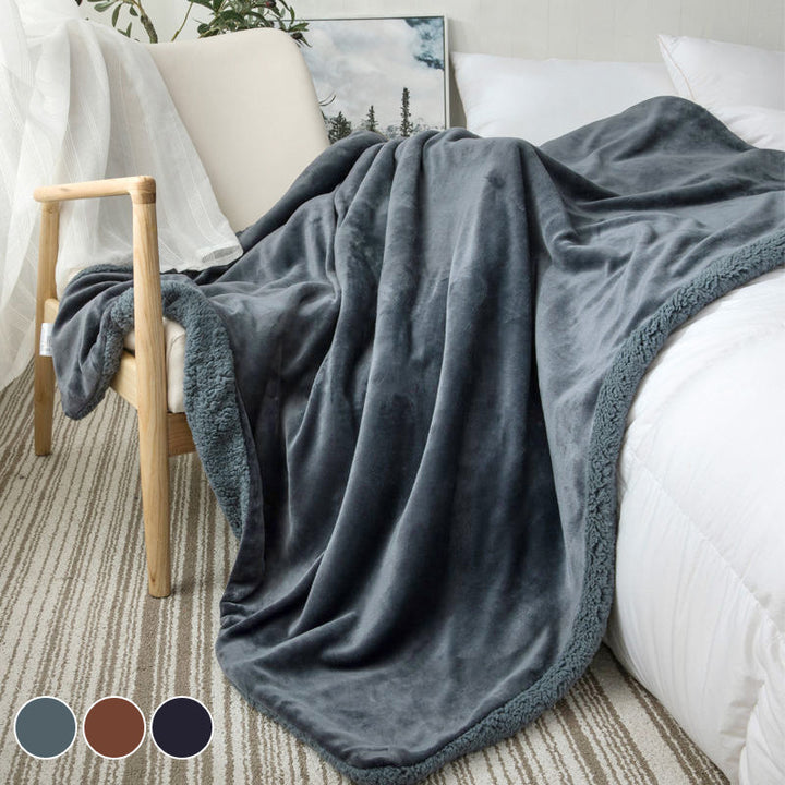 🎅Xmas Sales - 50% OFF🎄Soft Waterproof Flannel Blanket