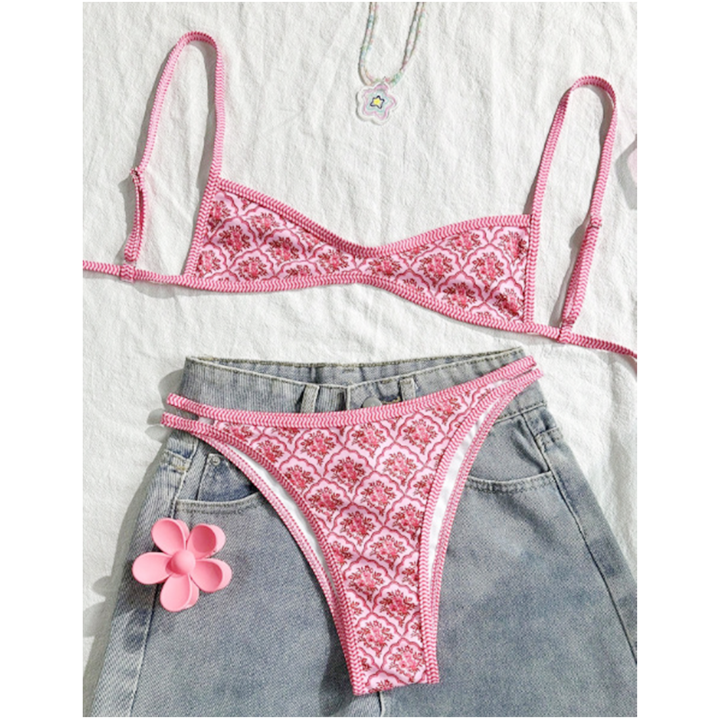 ✨ Pink Vintage Tile Print Bikini Set—This season's beach fashion, showcasing unique charm! ✨